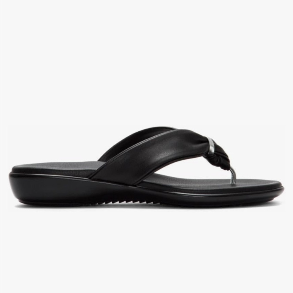 Italian Shoemakers Low Wedge Sandals - Picture 3 of 11